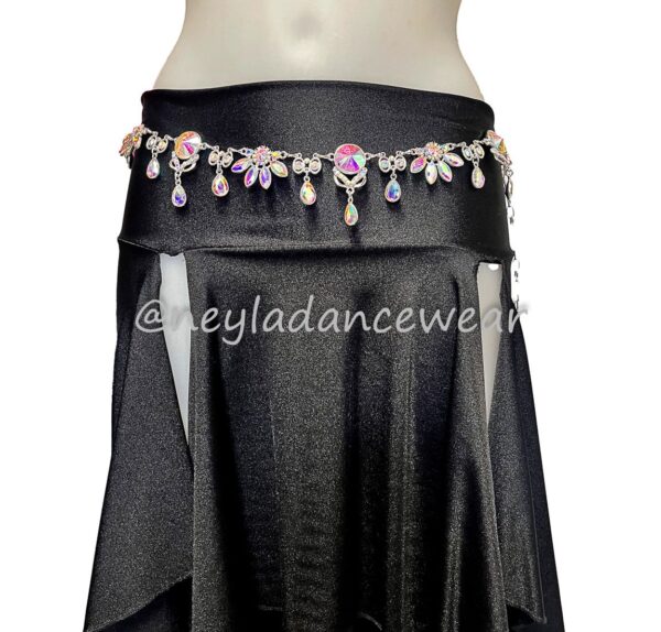 Ceinture de danse du ventre ornée de strass avec cristaux en forme de fleur et de goutte.