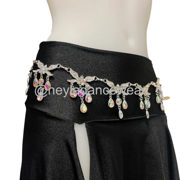 Ceinture en strass avec papillons pour danse orientale par Neyla Dancewear.