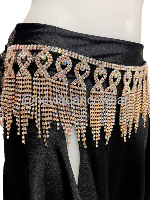 Ceinture Amal en strass pour danse orientale par Neyla Dancewear.