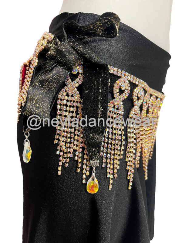 Ceinture Amal en strass pour danse orientale par Neyla Dancewear.